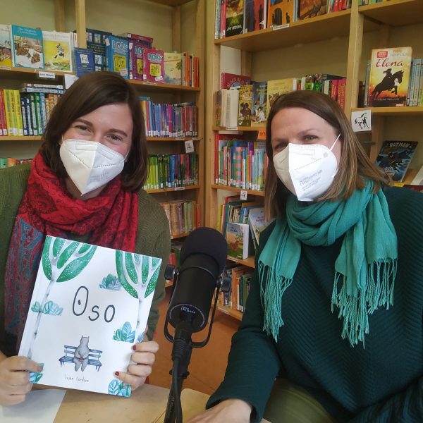 En la biblioteca: entrevista a Luján Cordaro